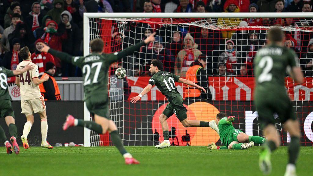 Kuhn Scoring Against Bayern Munich