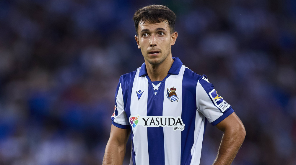 Martin Zubimendi Real Sociedad 2024-25